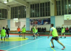 Чемпіонат університету з волейболу між факультетами (юнаки)